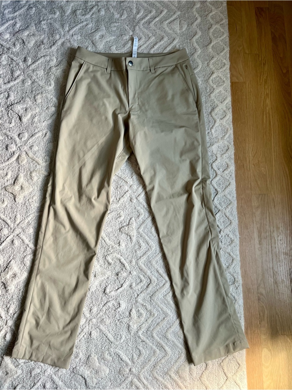 Lululemon ABC Tan Pants - Size 32 NWOT